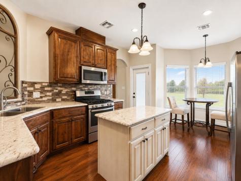 1201 Doe Run Hollow Fredericksburg TX 78624