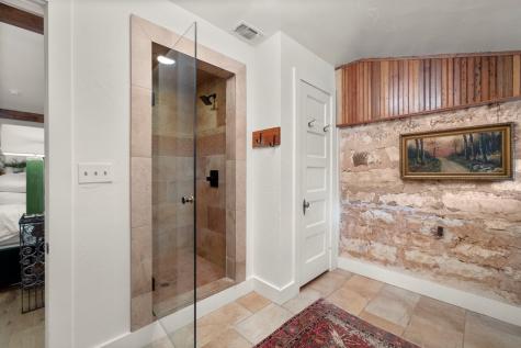 271 Smokehouse Road Fredericksburg TX 78624
