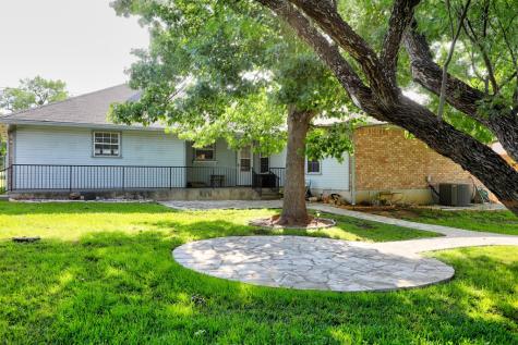 107 W Grothe Street Fredericksburg TX 78624