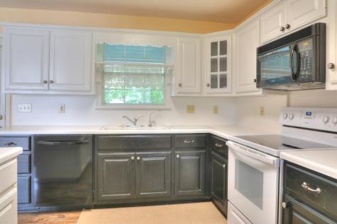107 W Grothe Street Fredericksburg TX 78624