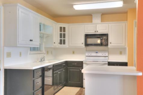 107 W Grothe Street Fredericksburg TX 78624