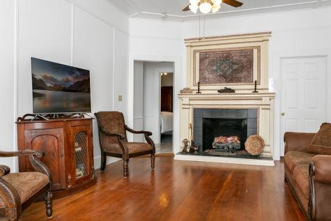 511 W Austin Street Fredericksburg TX 78624