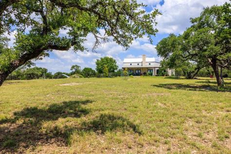 456 Colt Valley Road Fredericksburg TX 78624