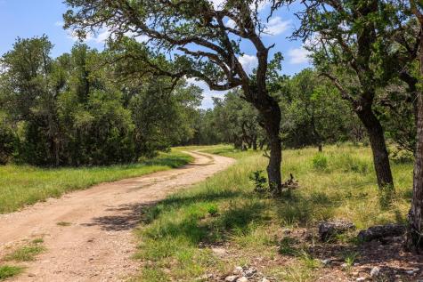 456 Colt Valley Road Fredericksburg TX 78624