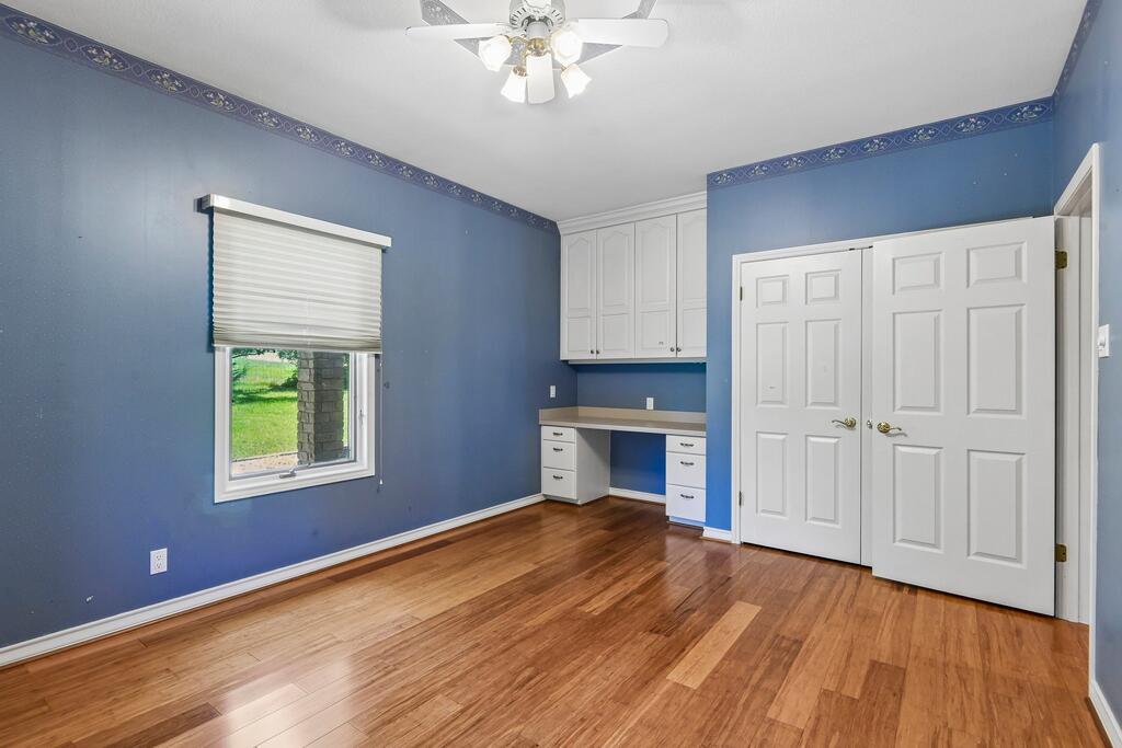 283 W Lacey Oak Parkway Kerrville TX 78028