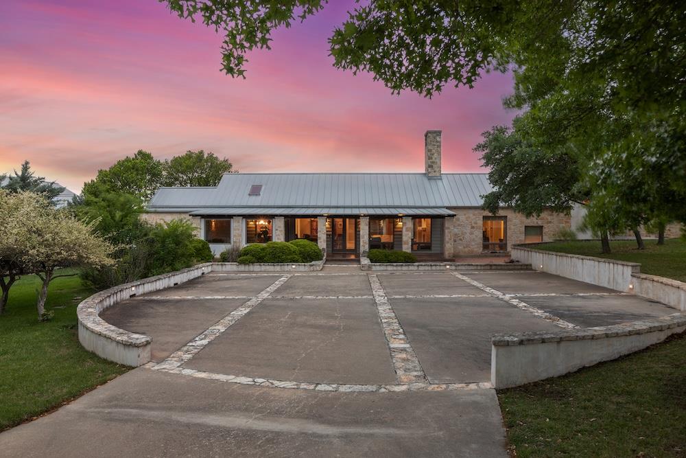 2320 Summit Forest Fredericksburg TX 78624