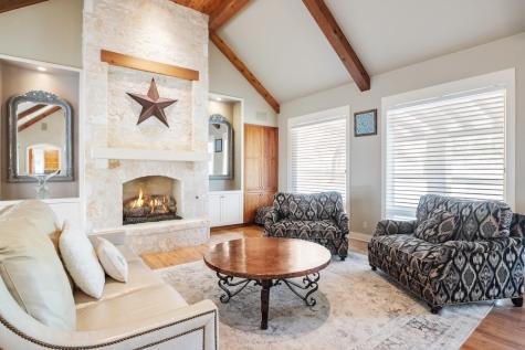 2320 Summit Forest Fredericksburg TX 78624