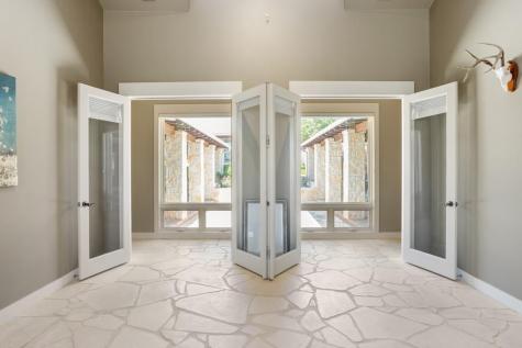 2320 Summit Forest Fredericksburg TX 78624