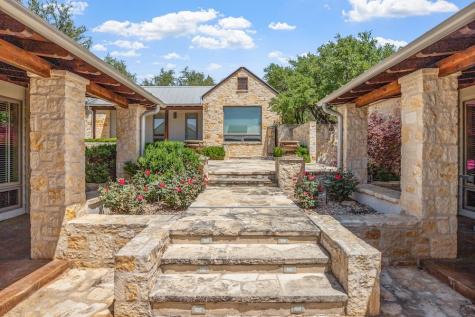 2320 Summit Forest Fredericksburg TX 78624