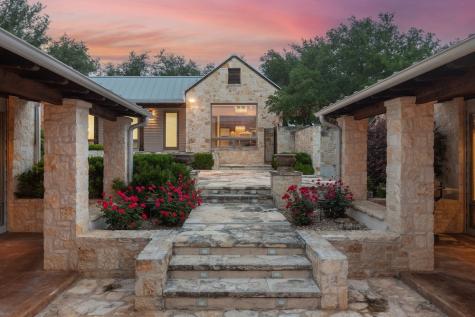 2320 Summit Forest Fredericksburg TX 78624
