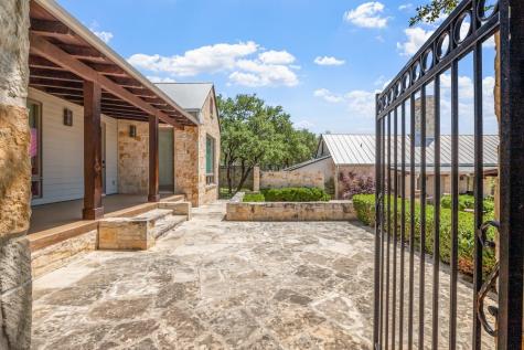 2320 Summit Forest Fredericksburg TX 78624