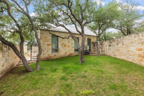 2320 Summit Forest Fredericksburg TX 78624