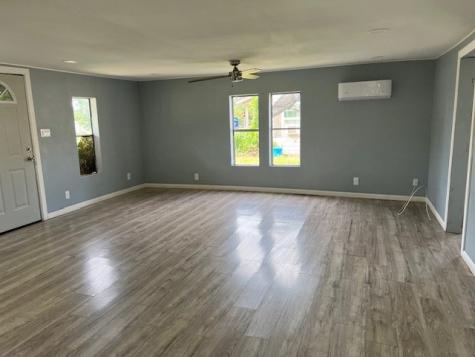 1803 S Pecan Street Brady TX 76825