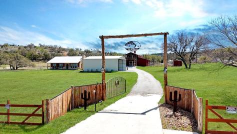 800 Quarter Horse Circle Burnet TX 78639