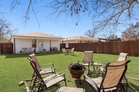 924 Apple Street Fredericksburg TX 78624