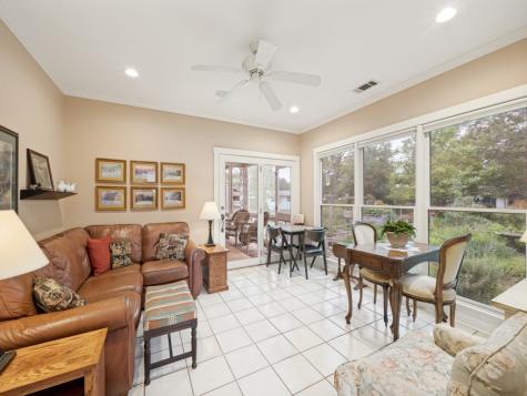 217 W Morse Street Fredericksburg TX 78624