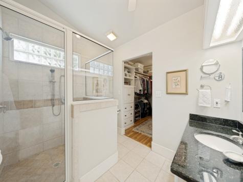 217 W Morse Street Fredericksburg TX 78624
