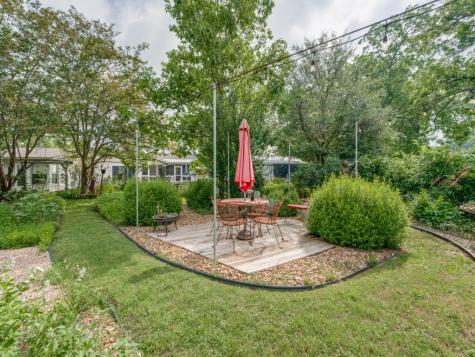 217 W Morse Street Fredericksburg TX 78624