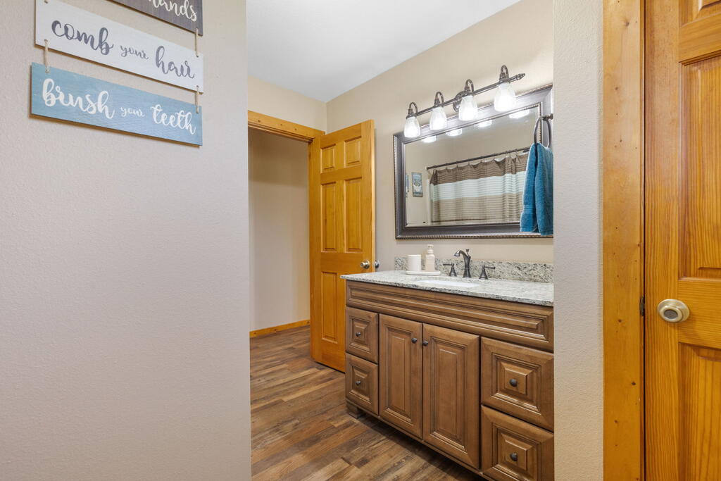 222 Spanish Oak Trail Harper TX 78631
