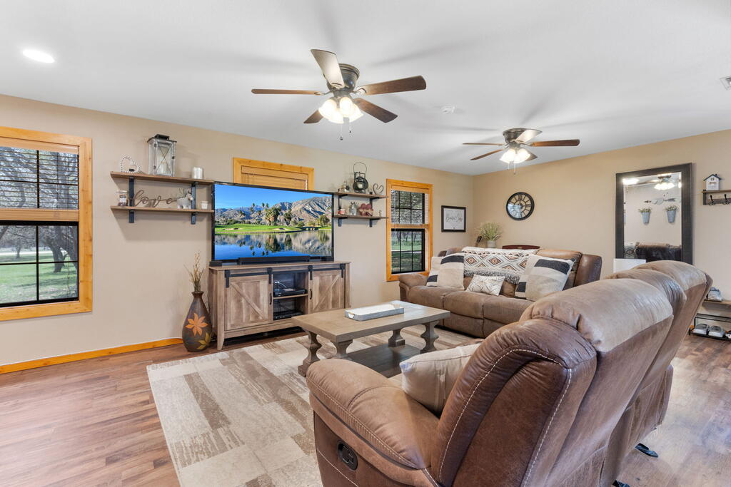 222 Spanish Oak Trail Harper TX 78631