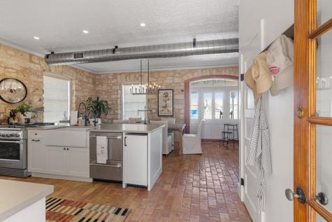 125 W San Antonio Street Fredericksburg TX 78624