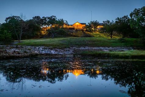 364 Wolf Creek Road Fredericksburg TX 78624