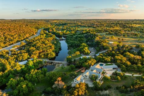 364 Wolf Creek Road Fredericksburg TX 78624