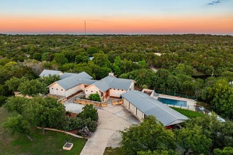 364 Wolf Creek Road Fredericksburg TX 78624