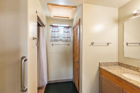 364 Wolf Creek Road Fredericksburg TX 78624