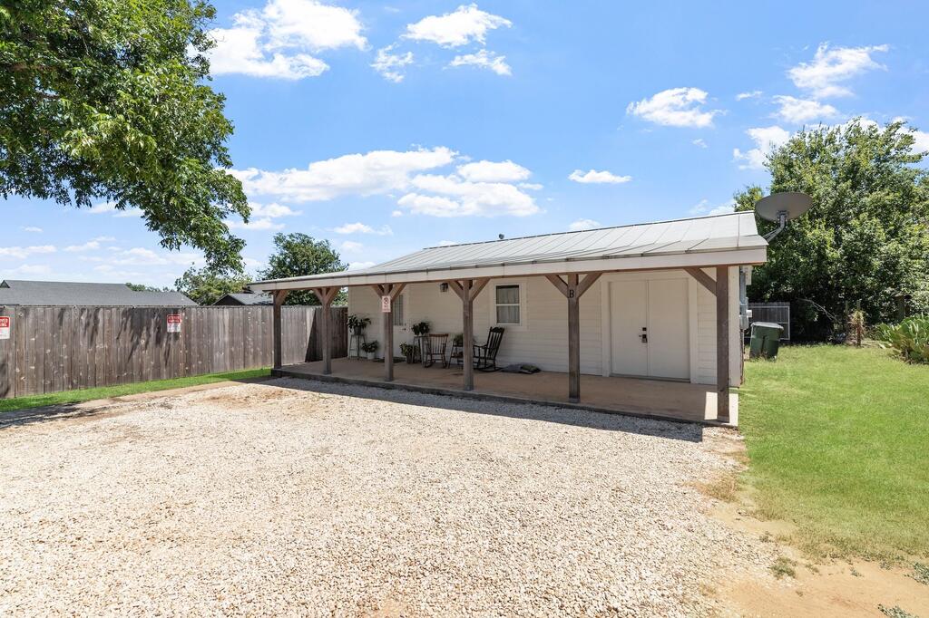 703 E Highway Street Fredericksburg TX 78624