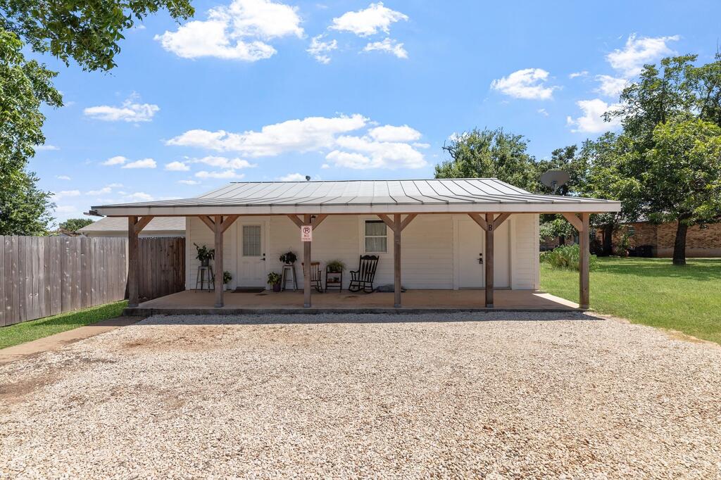 703 E Highway Street Fredericksburg TX 78624