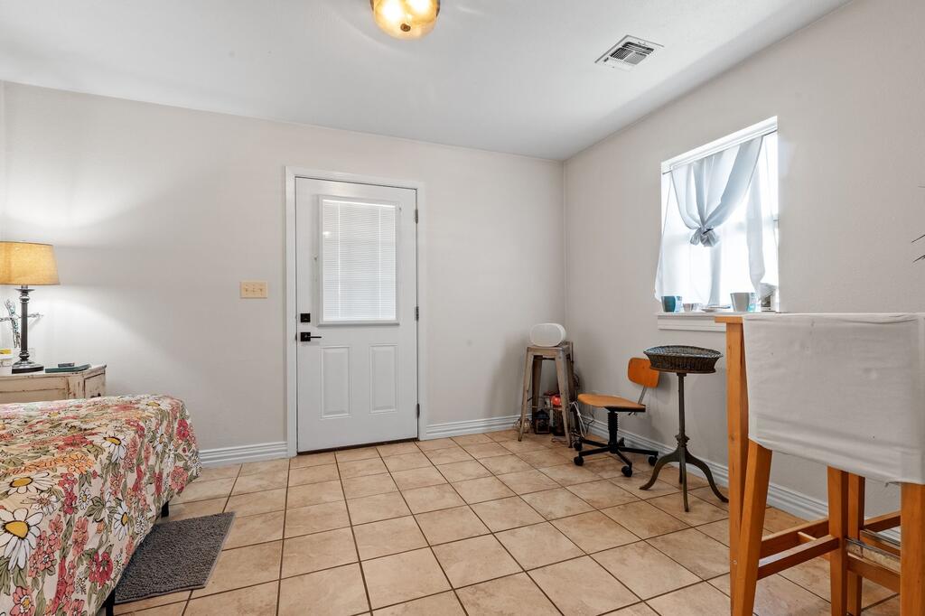 703 E Highway Street Fredericksburg TX 78624