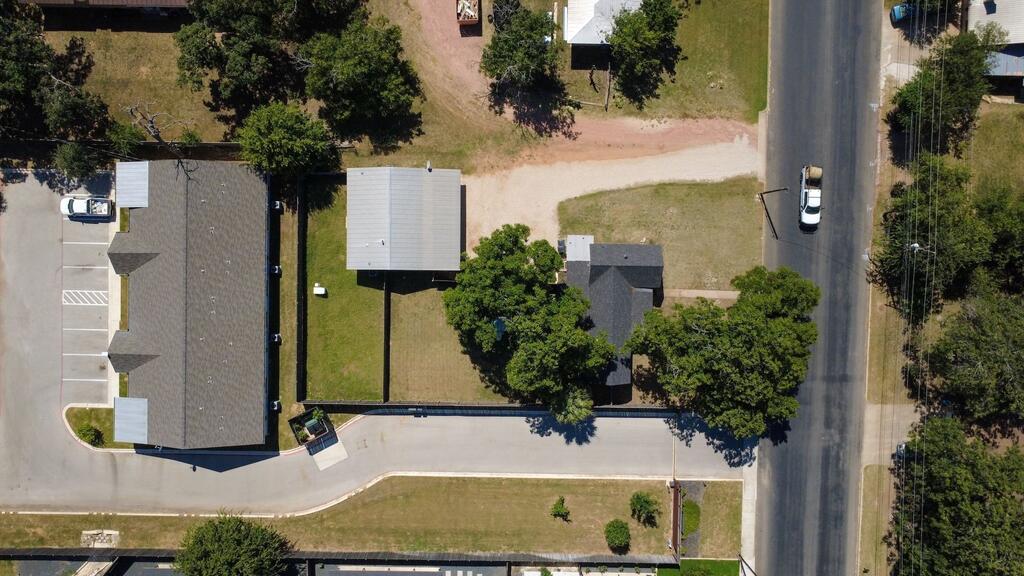703 E Highway Street Fredericksburg TX 78624