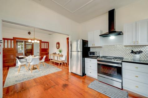 202 S Cherry Street Fredericksburg TX 78624