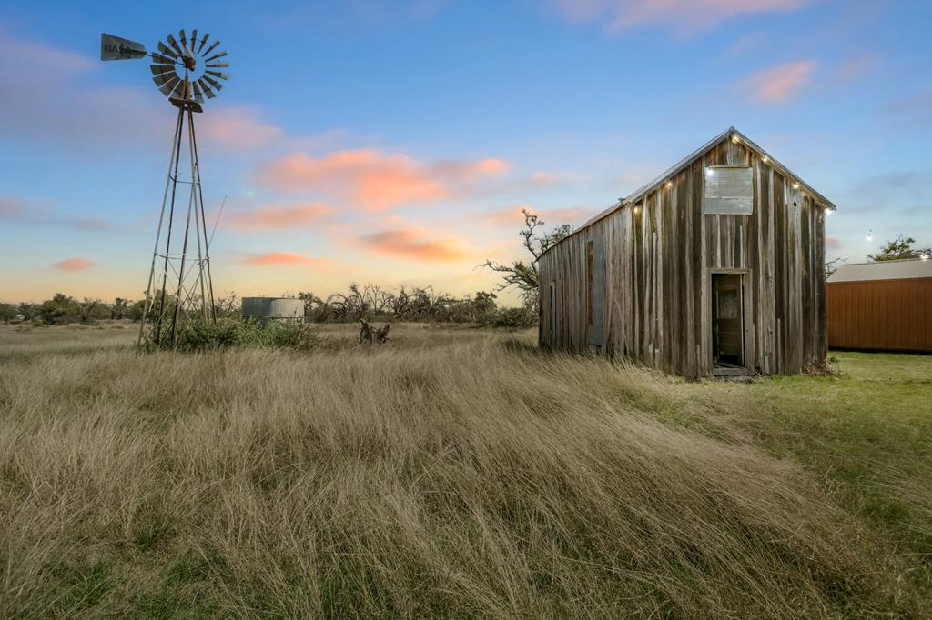 3527 Old Harper Road Fredericksburg TX 78624