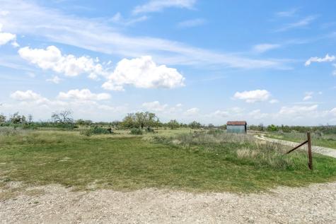 3527 Old Harper Road Fredericksburg TX 78624