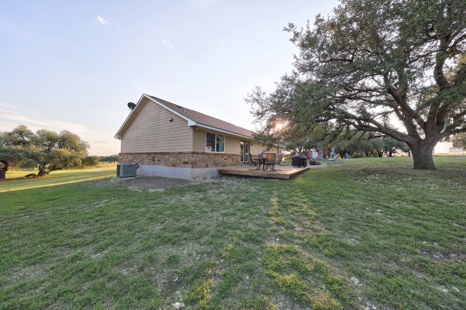 245 Big Sky Road Harper TX 78631