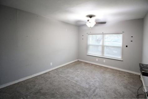 327 W Mulberry Street Fredericksburg TX 78624