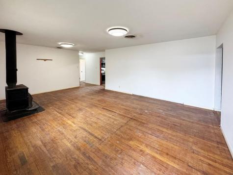 327 W Mulberry Street Fredericksburg TX 78624