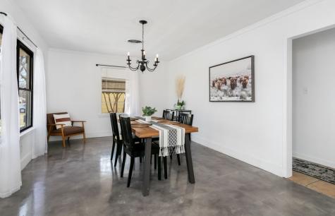 333 W Burbank Street Fredericksburg TX 78624