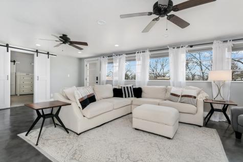 333 W Burbank Street Fredericksburg TX 78624