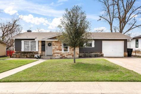 333 W Burbank Street Fredericksburg TX 78624