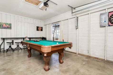 333 W Burbank Street Fredericksburg TX 78624