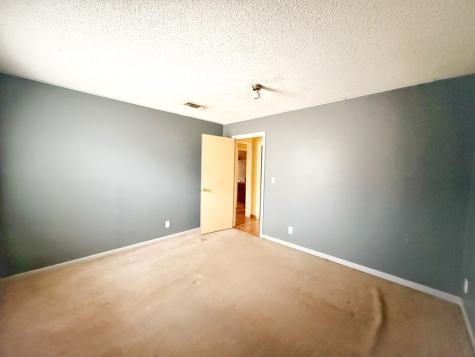 607 N Bowie Fredericksburg TX 78624