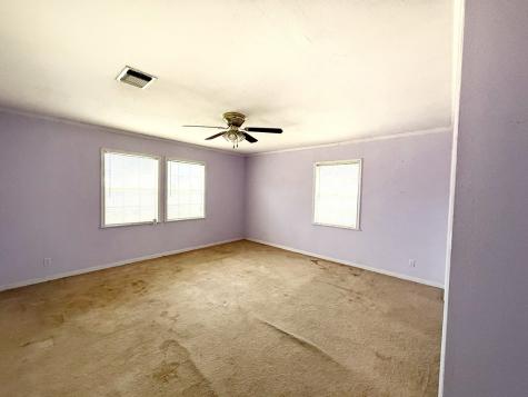 607 N Bowie Fredericksburg TX 78624