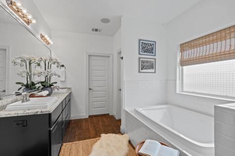 2148 Amberstone Fredericksburg TX 78624