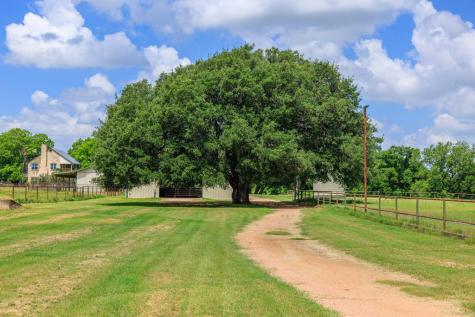 249 Eureka Lane Fredericksburg TX 78624