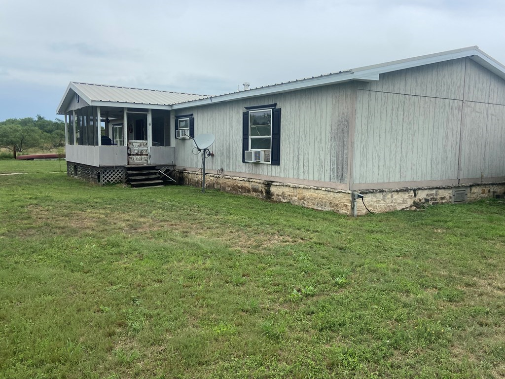 189 E Par-don Road Mason TX 76856