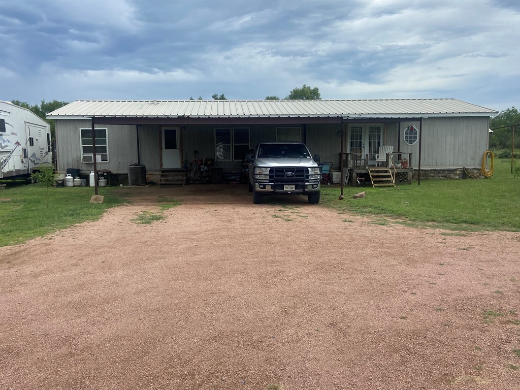 189 E Par-don Road Mason TX 76856