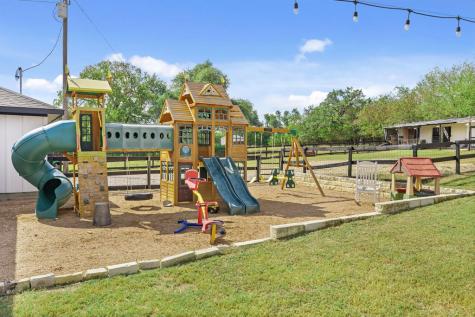 213 Beauchamp Road Dripping Springs TX 78620